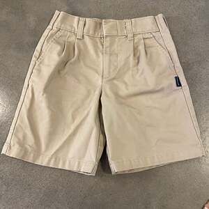 Parker school uniform khaki classic chino flat front shorts boys 6 Regular